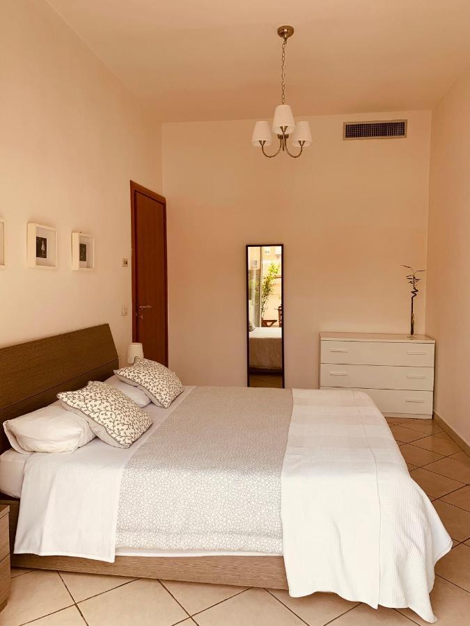 A Casa Di Carolina Apartment Cassino Luaran gambar